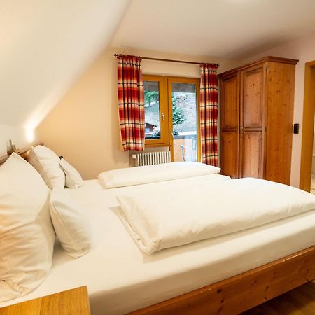 Hotel Tannenmuehle Grafenhausen Ngoại thất bức ảnh