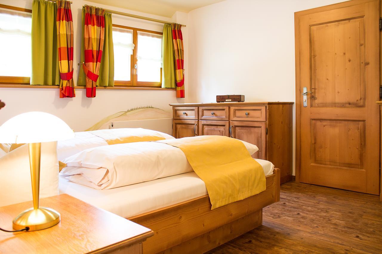 Hotel Tannenmuehle Grafenhausen Ngoại thất bức ảnh